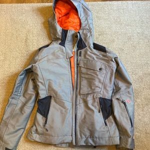 Mountain hardware ski jacket